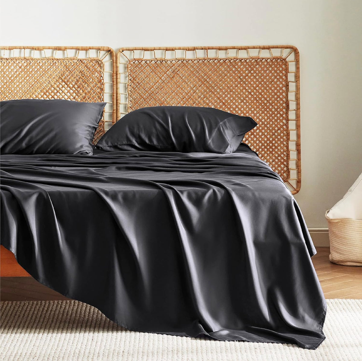 Bedsure Sheet Queen Size - 4 Piece 100% Bamboo Rayon Sheet Set Dark Grey