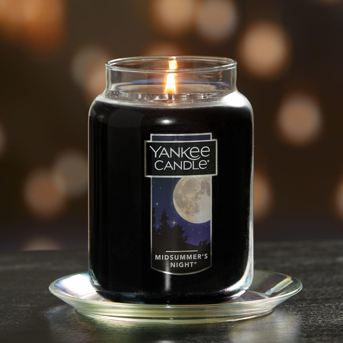 Yankee Candle Large Jar Scented Candle with up to 150 Hour Burn Time, Premium Plant Wax Blend for Cleaner Consistent Burn and Room Filling Fragrance, 22 oz, Pink Sands