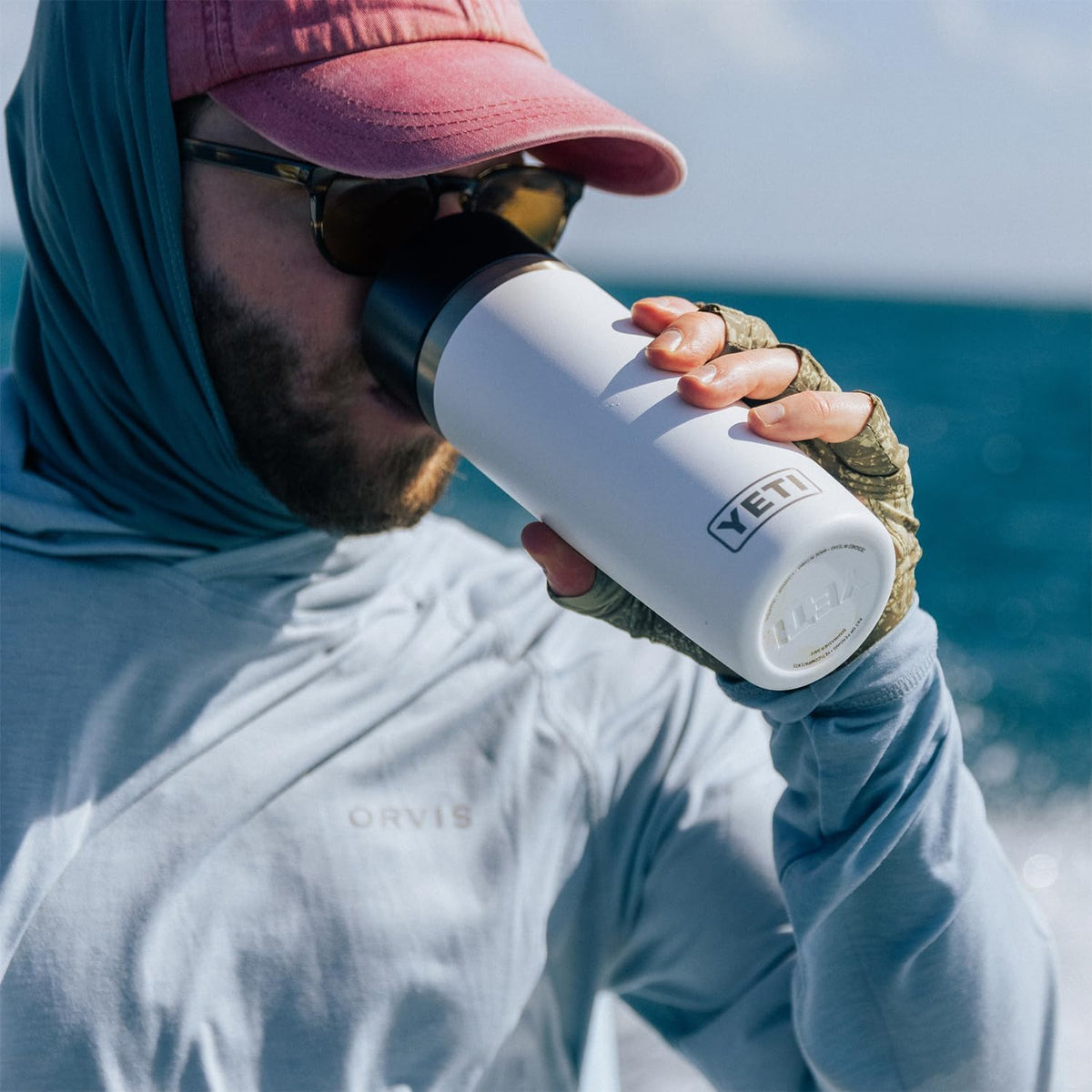 YETI Rambler 16 oz Stainless Steel Travel Bottle – Leakproof Commuter Cap, Navy